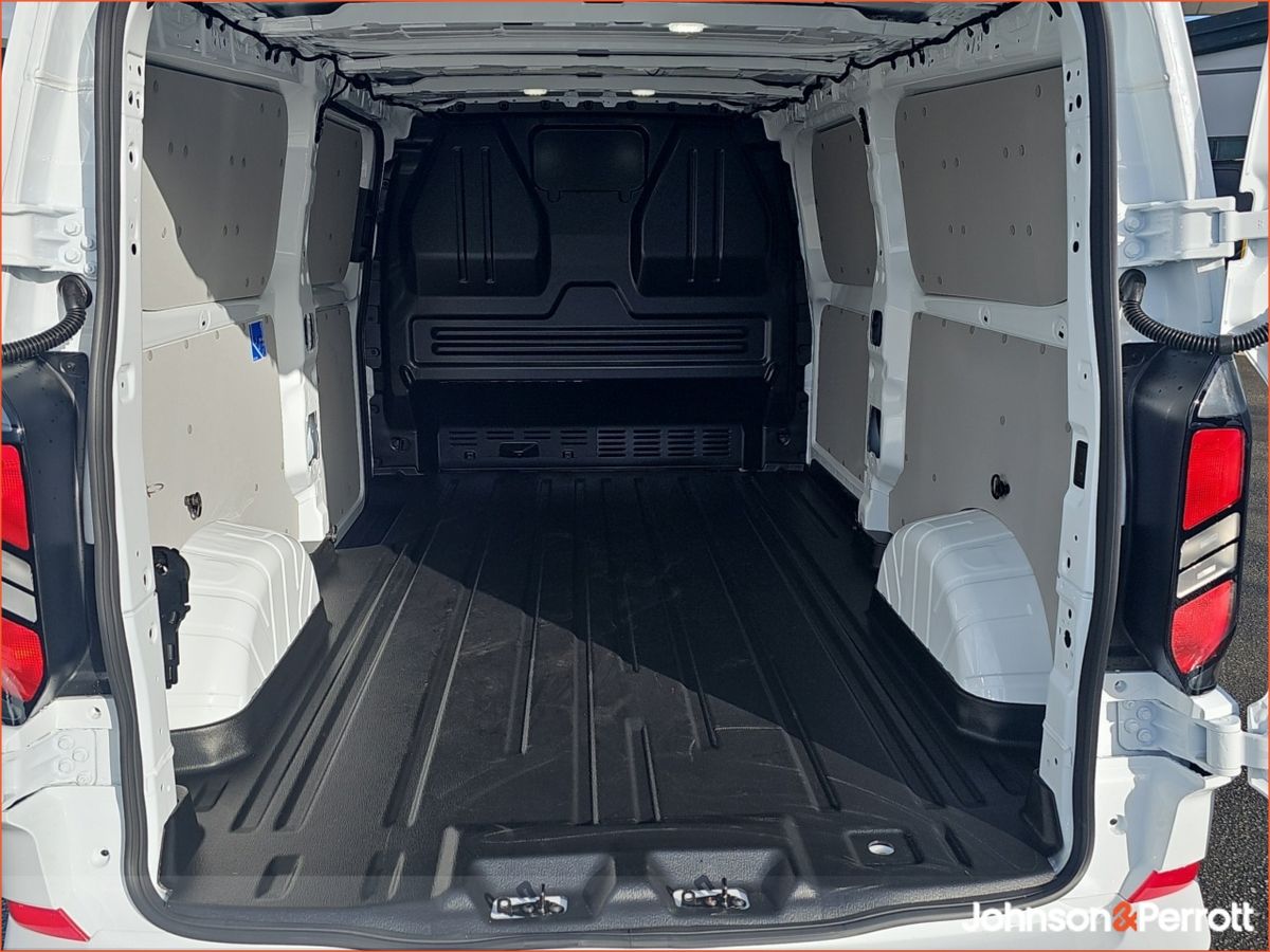 Ford Transit Custom Limited Long Wheelbase