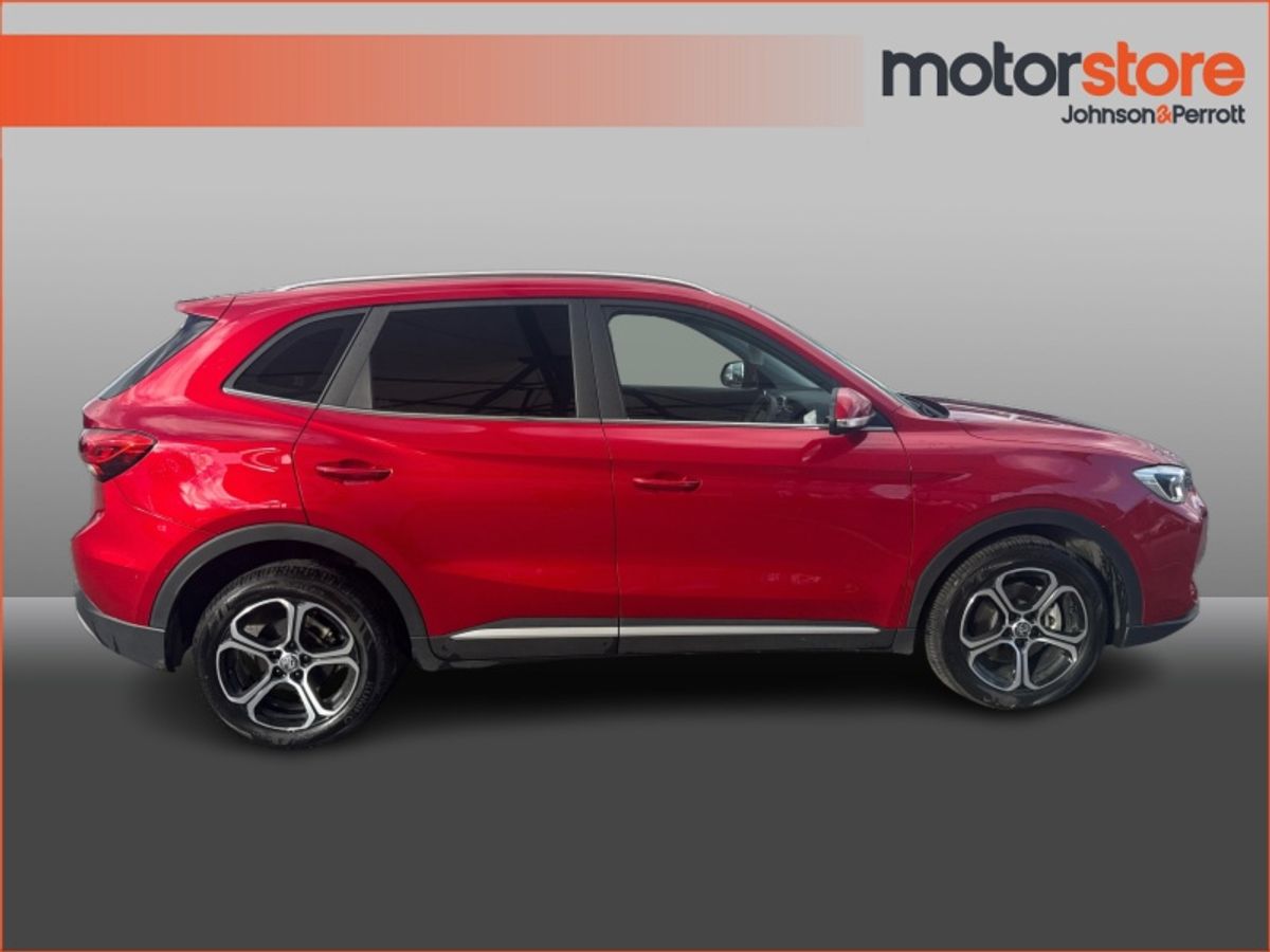 MG ZS Excite HEV **LIKE NEW / HUGE WARRANTY**