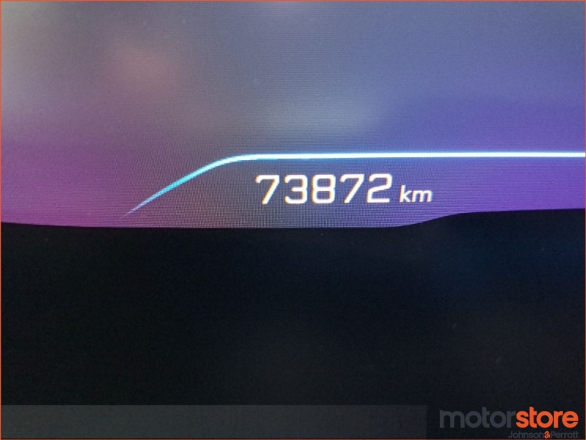 Peugeot 5008 1.5 BlueHDi | Allure | ONE LADY OWNER