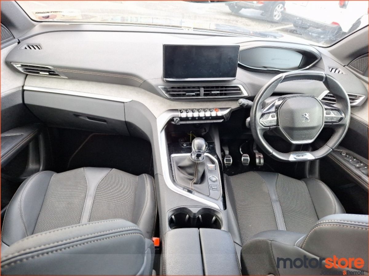 Peugeot 3008 1.2 PureTech 130bhp 6.4 GT