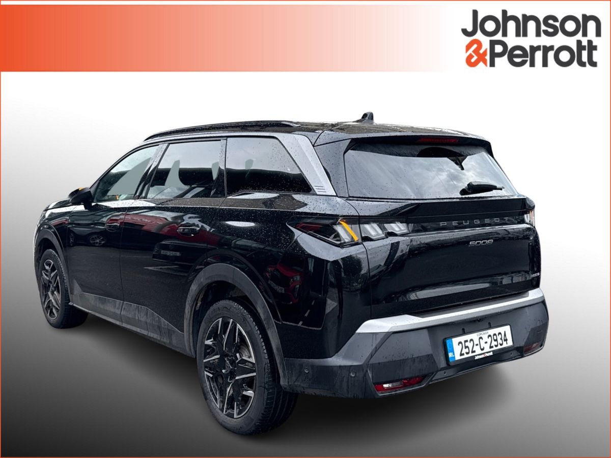 Peugeot 5008 1.2 MHEV Hybrid 145bhp Allure