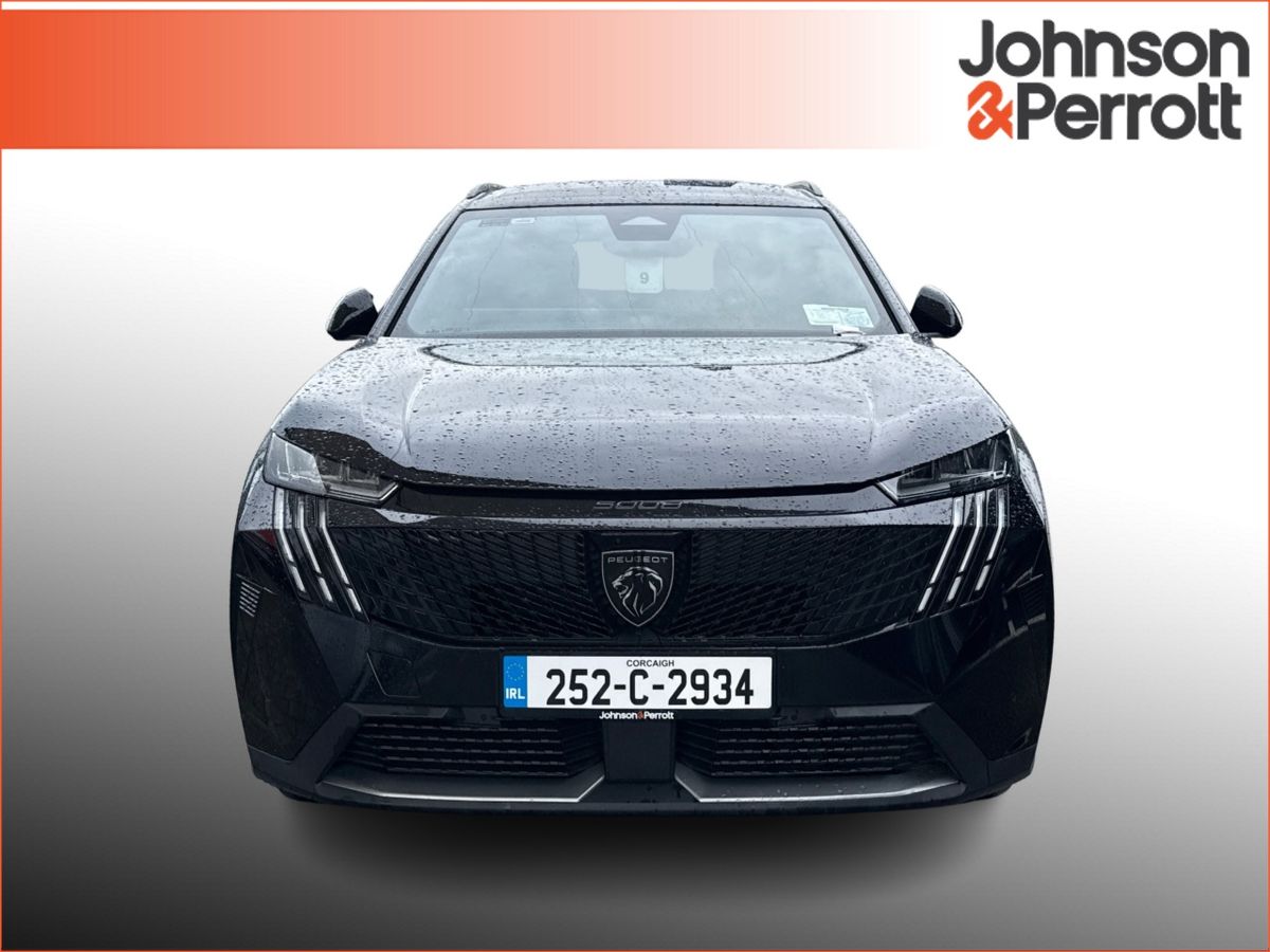 Peugeot 5008 1.2 MHEV Hybrid 145bhp Allure