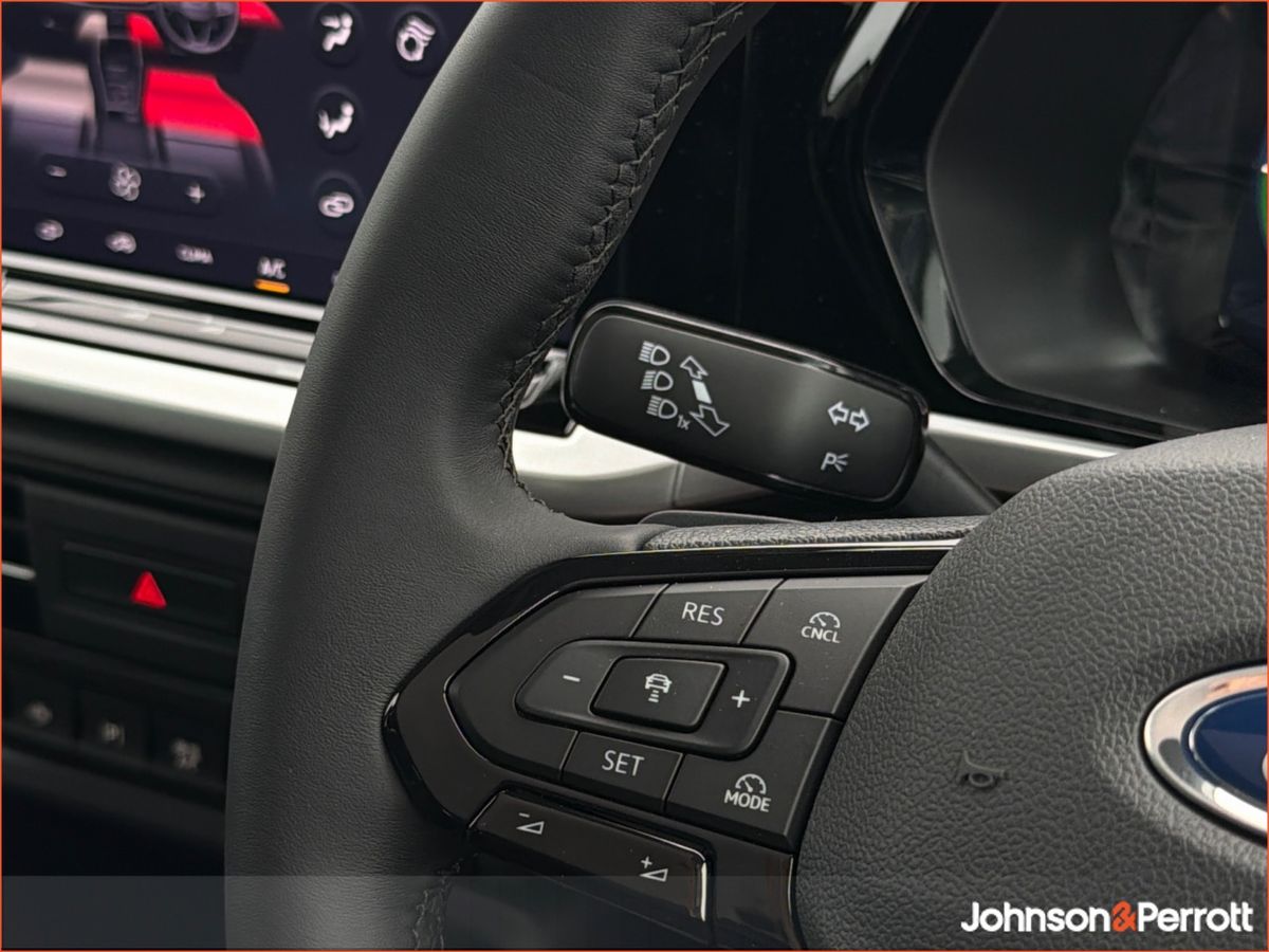 Ford Tourneo Connect 5 Seater I Available in Different Variants