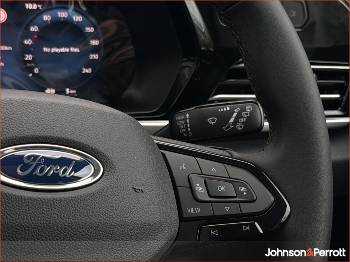 Ford Tourneo Connect 5 Seater I Available in Different Variants