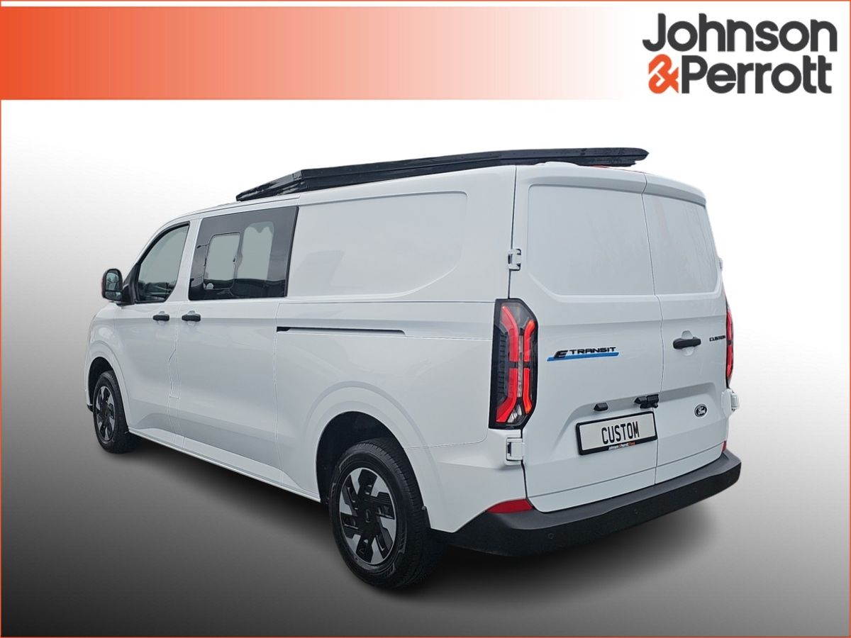 Ford Transit Custom Trend Double Cab Van