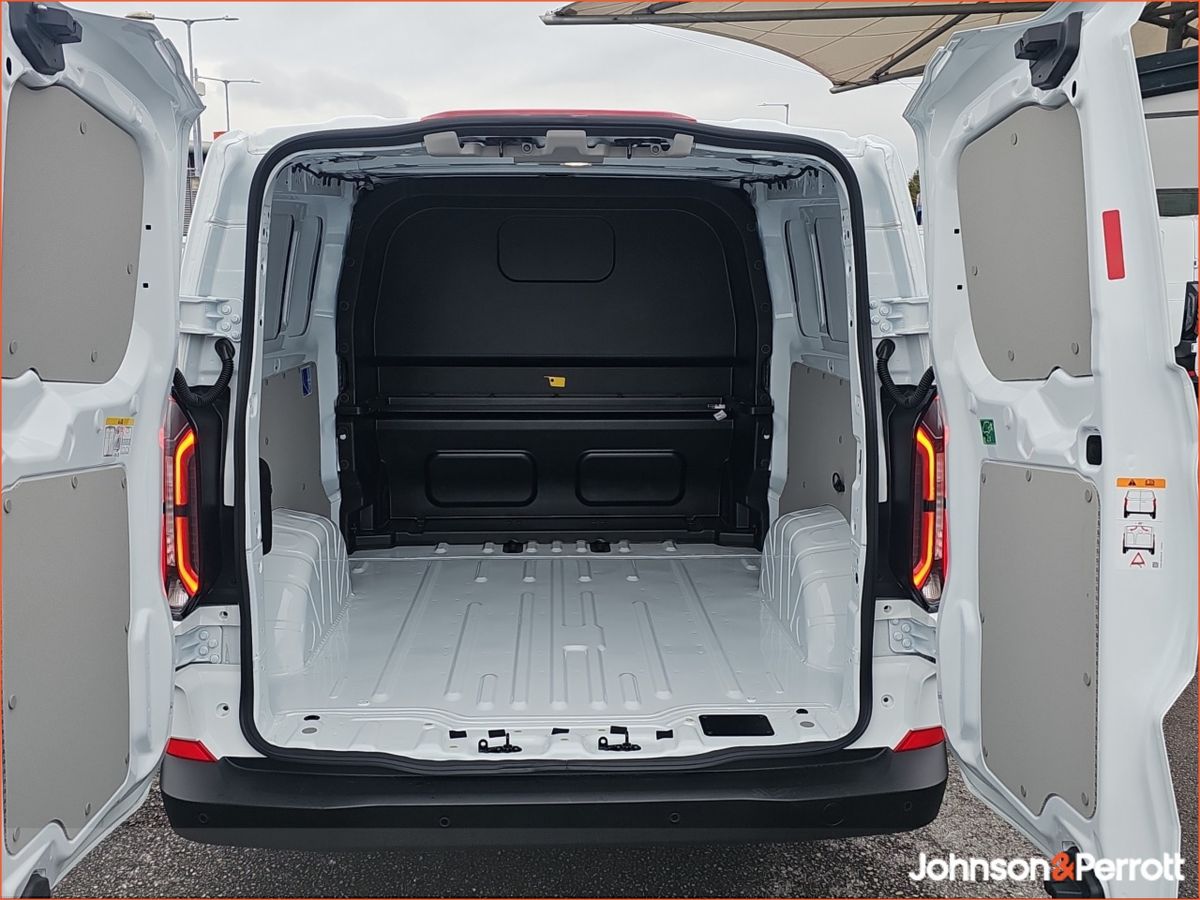 Ford Transit Custom Trend Double Cab Van