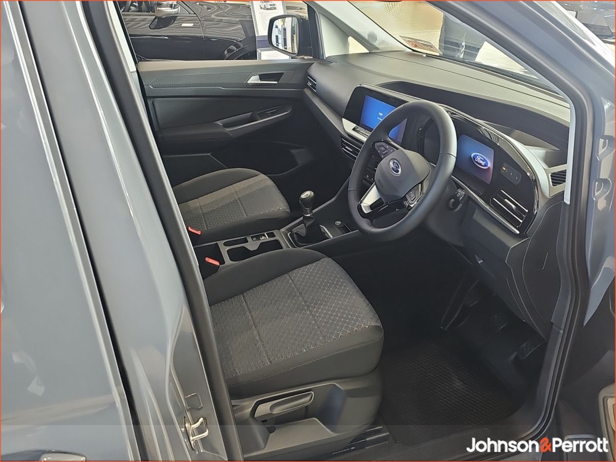 Ford Transit Connect Limited LWB