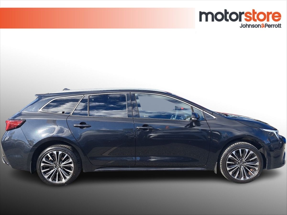 Toyota Corolla 1.8 Hybrid Sol Estate