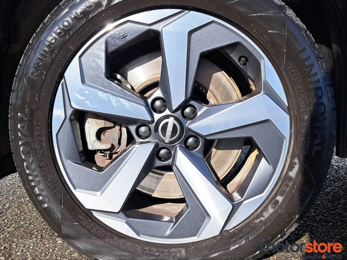 Nissan Qashqai ePOWER SV PREMIUM