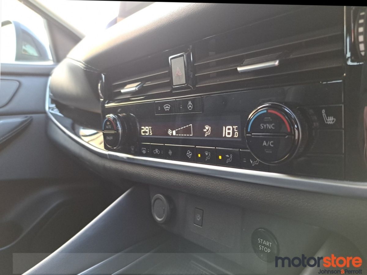 Nissan Qashqai ePOWER SV PREMIUM