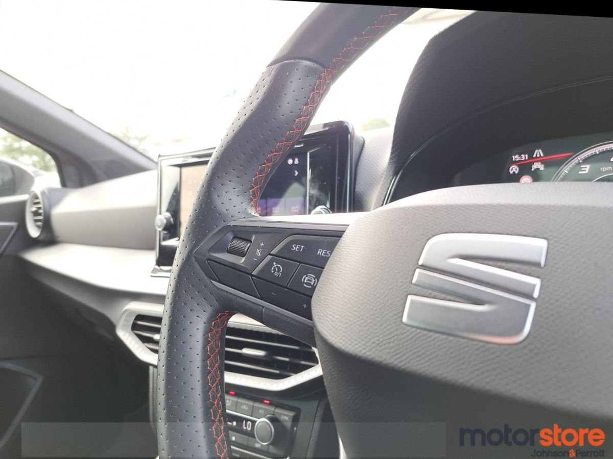 SEAT Ibiza Ibiza 1.0TSI 95hp FR40 I DEMO MODEL