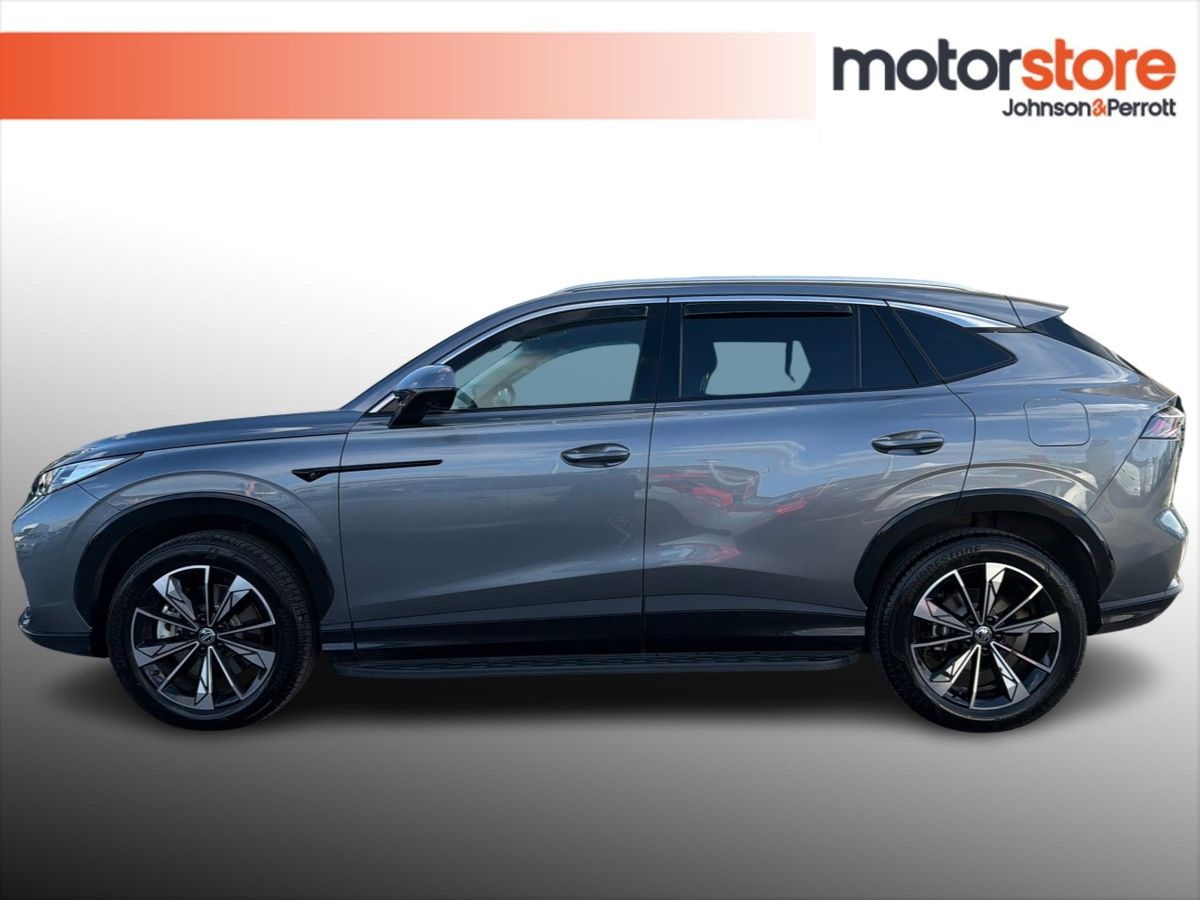 MG HS Plug-in Hybrid Exclusive **TOP SEPC / SAVE €5000**