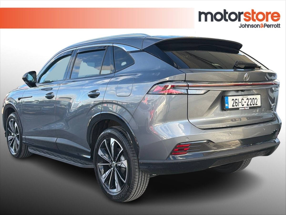 MG HS Plug-in Hybrid Exclusive **TOP SEPC / SAVE €5000**