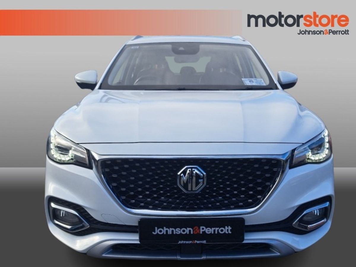 MG HS Plug-in Hybrid **LIKE NEW**