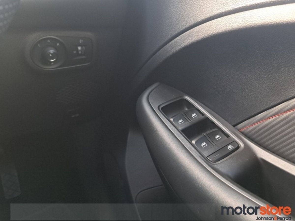 MG ZS Exclusive EV **TOP SPEC**