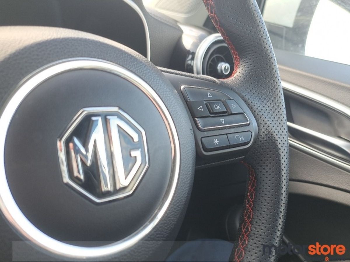 MG ZS Exclusive EV **TOP SPEC**