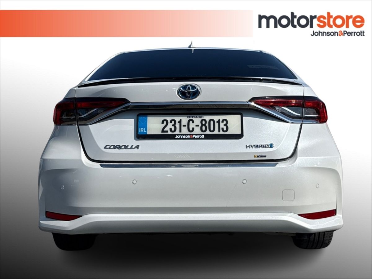 Toyota Corolla 1.8 Hybrid Sol Saloon