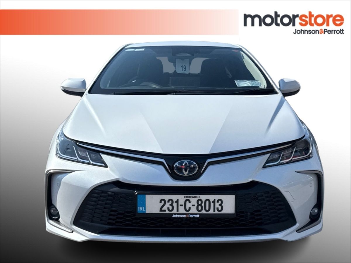 Toyota Corolla 1.8 Hybrid Sol Saloon