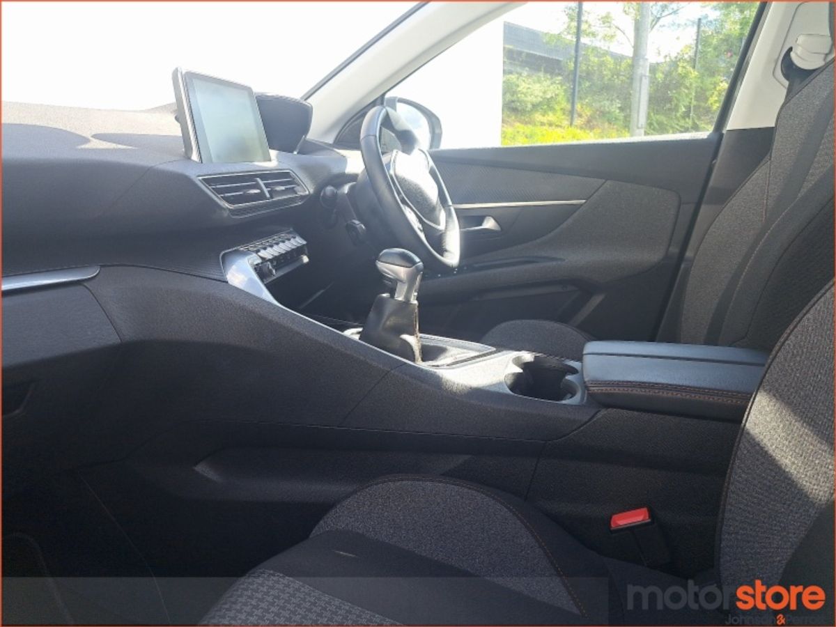 Peugeot 3008 VERY LOW KMS NCT UNTIL 2028