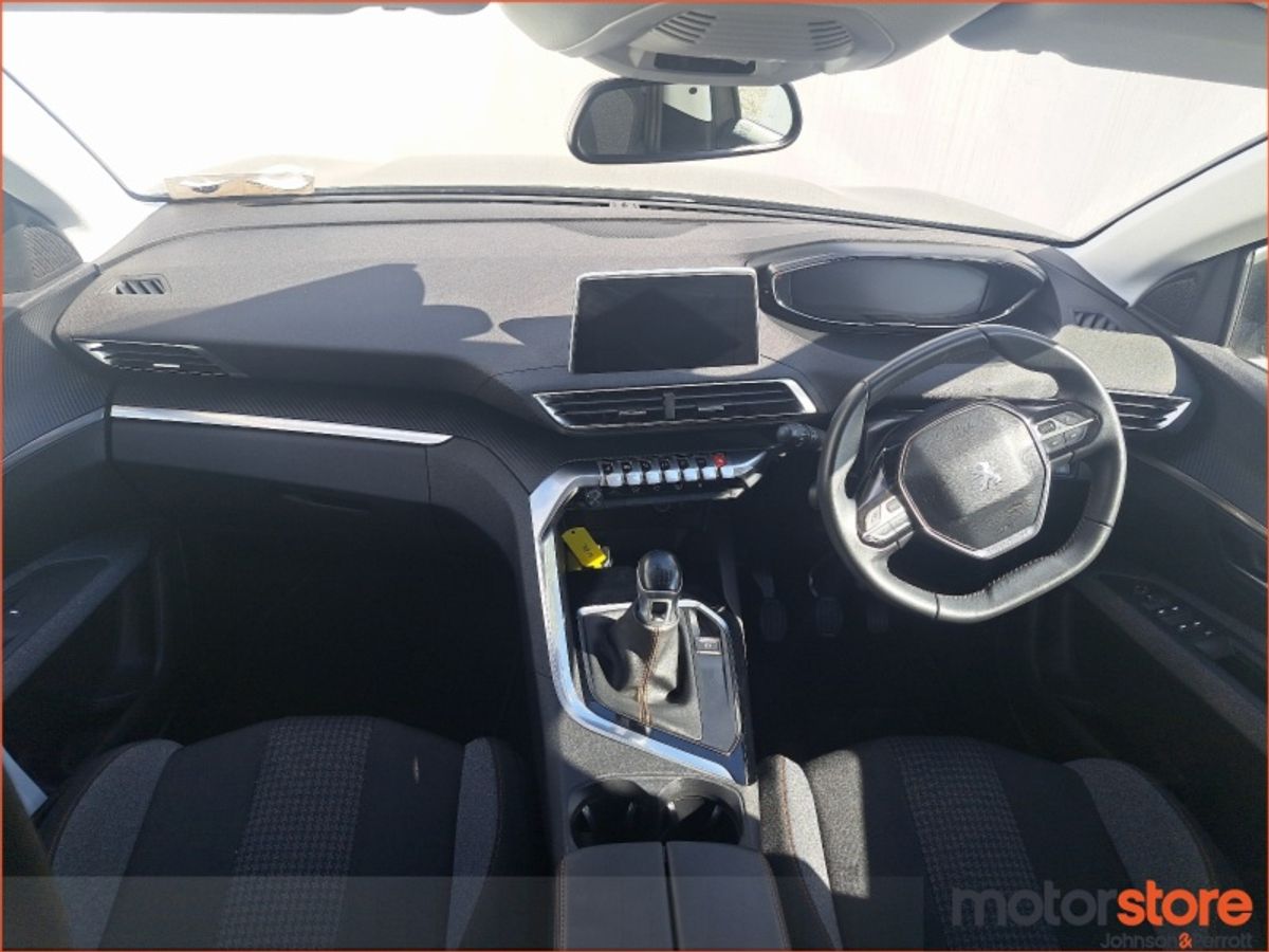 Peugeot 3008 VERY LOW KMS NCT UNTIL 2028