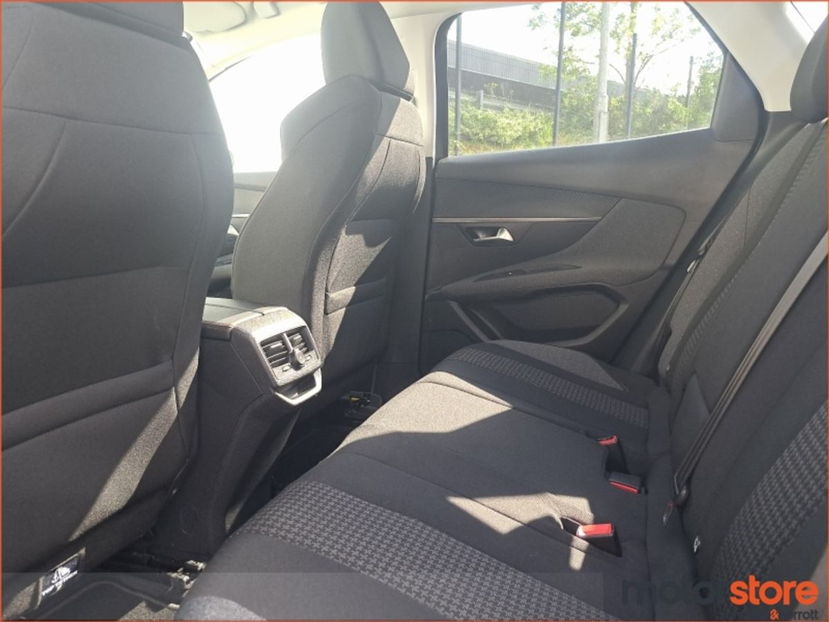 Peugeot 3008 VERY LOW KMS NCT UNTIL 2028