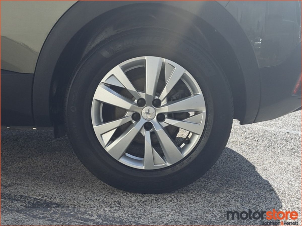 Peugeot 3008 VERY LOW KMS NCT UNTIL 2028