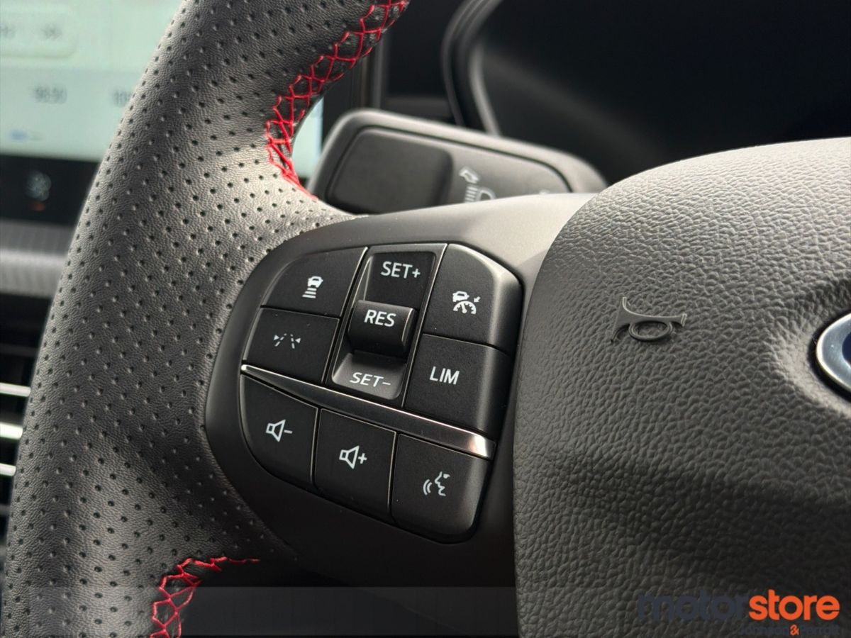 Ford Kuga ST Line X 2.5 Plug-in Hybrid