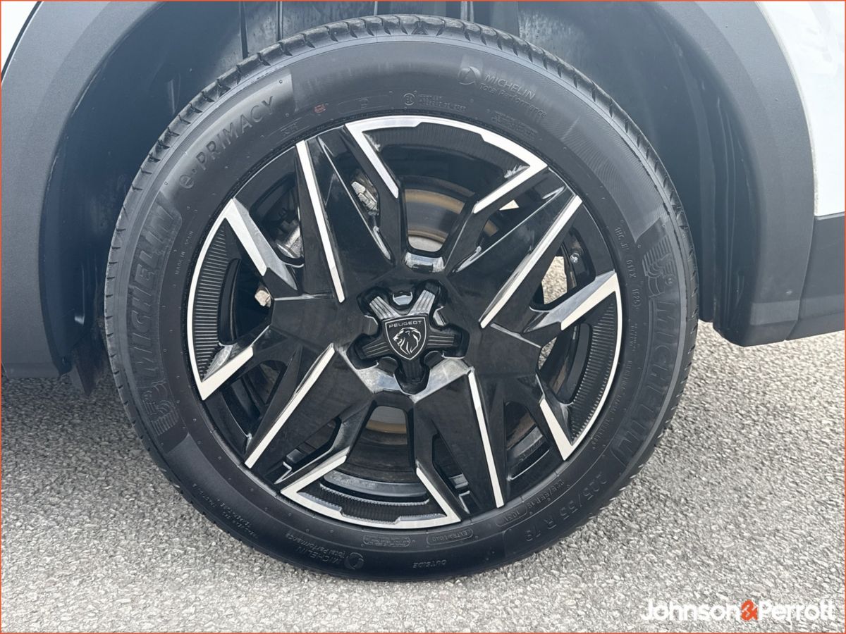 Peugeot 5008 1.2 MHEV 145bhp E-DCS6 Allure