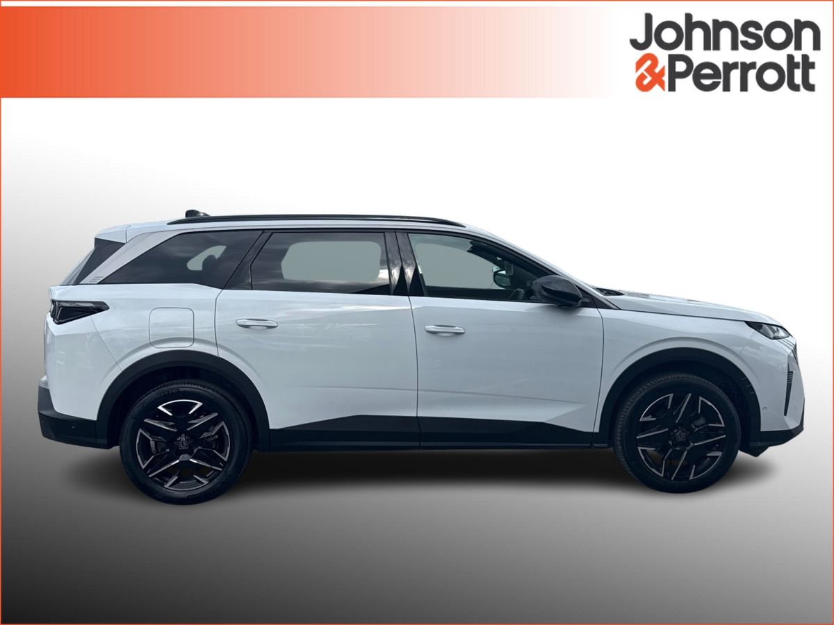 Peugeot 5008 1.2 MHEV 145bhp E-DCS6 Allure