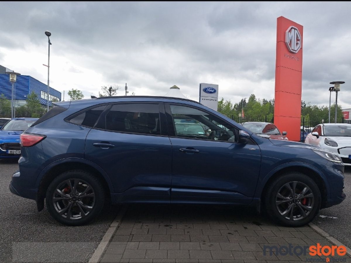 Ford Kuga 2.5 PHEV ST-Line I FULL SERVICE HISTORY!