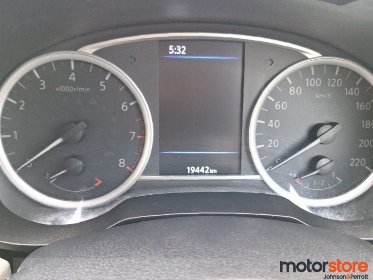 Nissan Micra 1.0T SV *TINY MILEAGE - ONE LADY DRIVER*