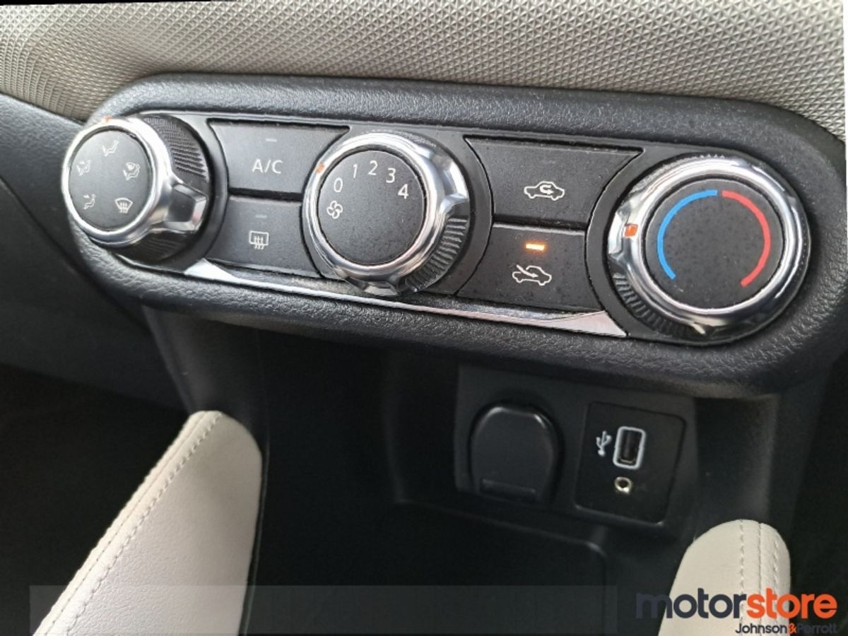 Nissan Micra SV LIKE NEW CONDITION