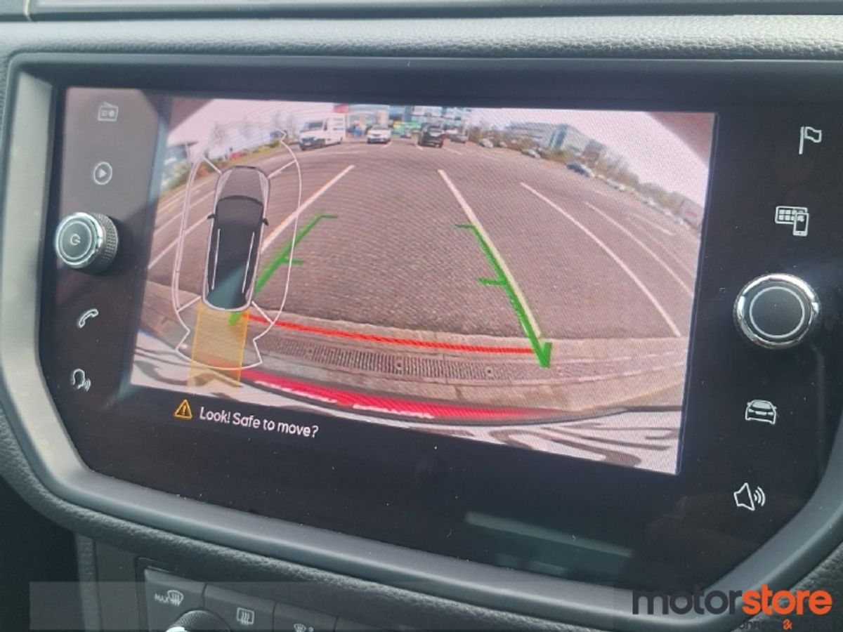 SEAT Arona 1.0TSI 110hp Xcellence *TINY MILEAGE*