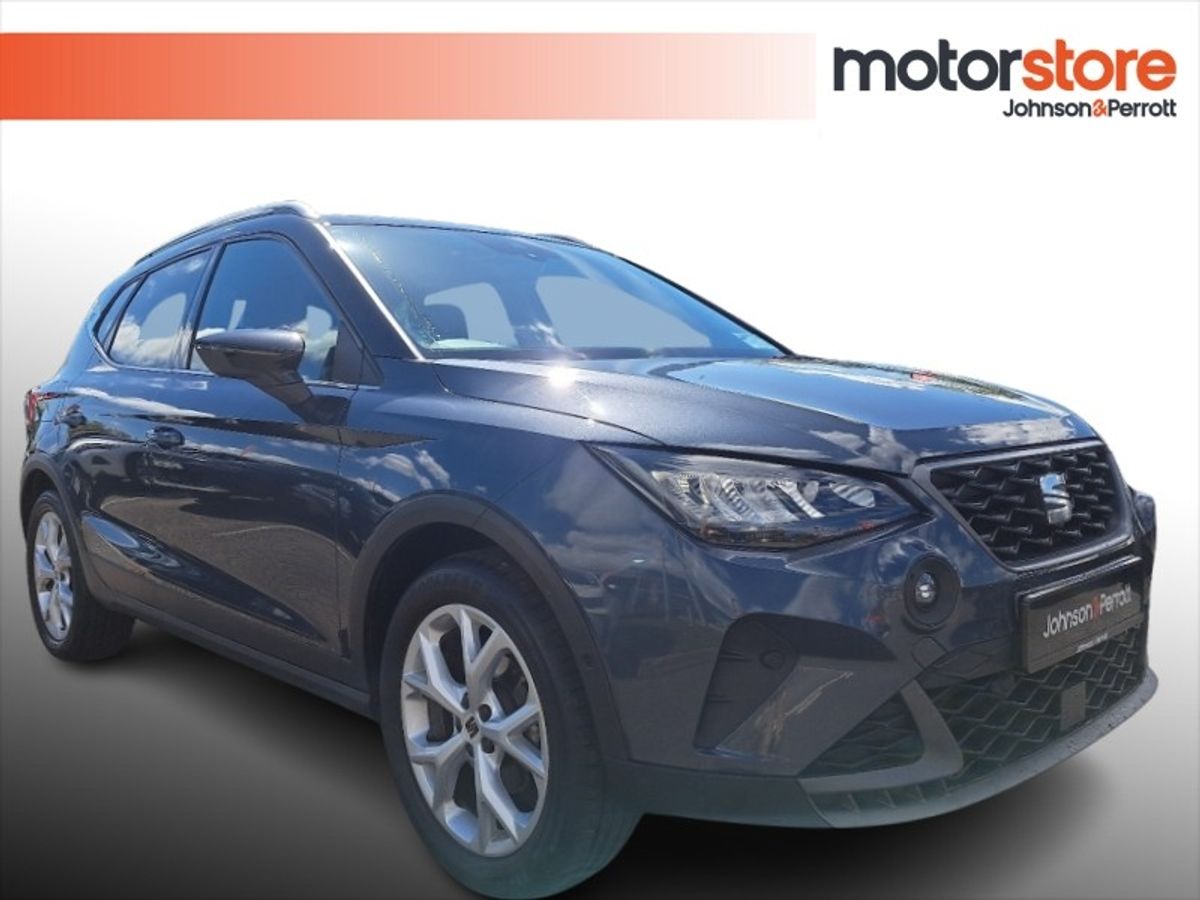 SEAT Arona 1.0TSI 110hp FR **HUGE SPEC / LOW MILEAGE**