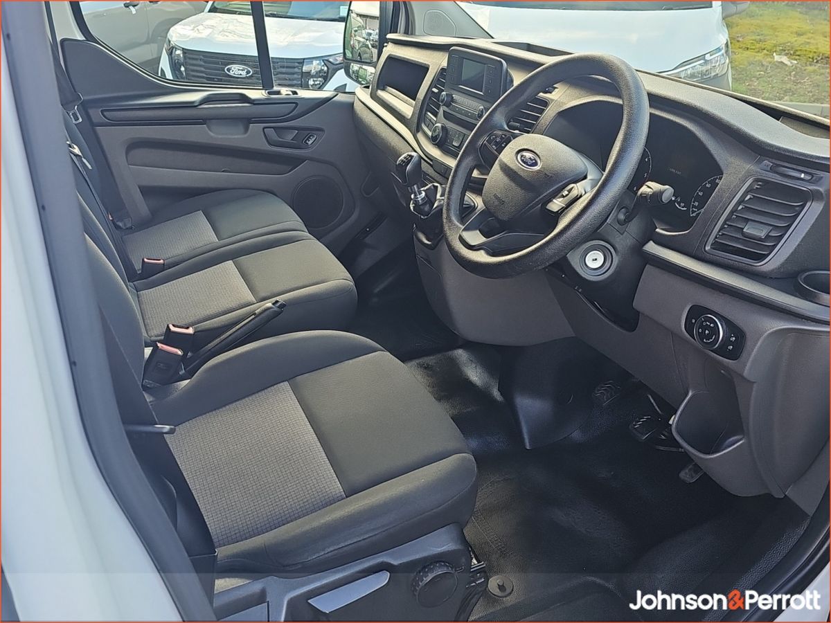 Ford Transit Custom High Roof Leader