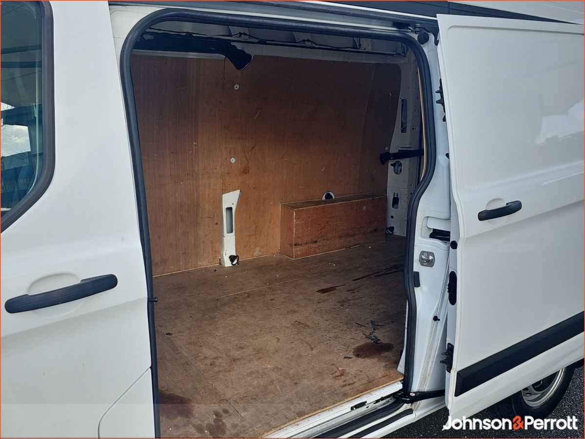 Ford Transit Custom High Roof Leader