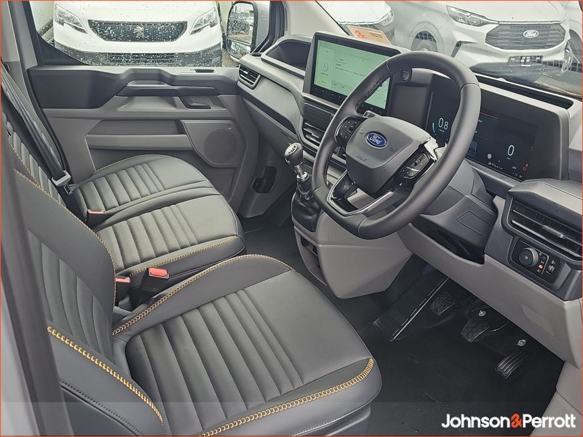 Ford Transit Custom Trail Medium Wheelbase