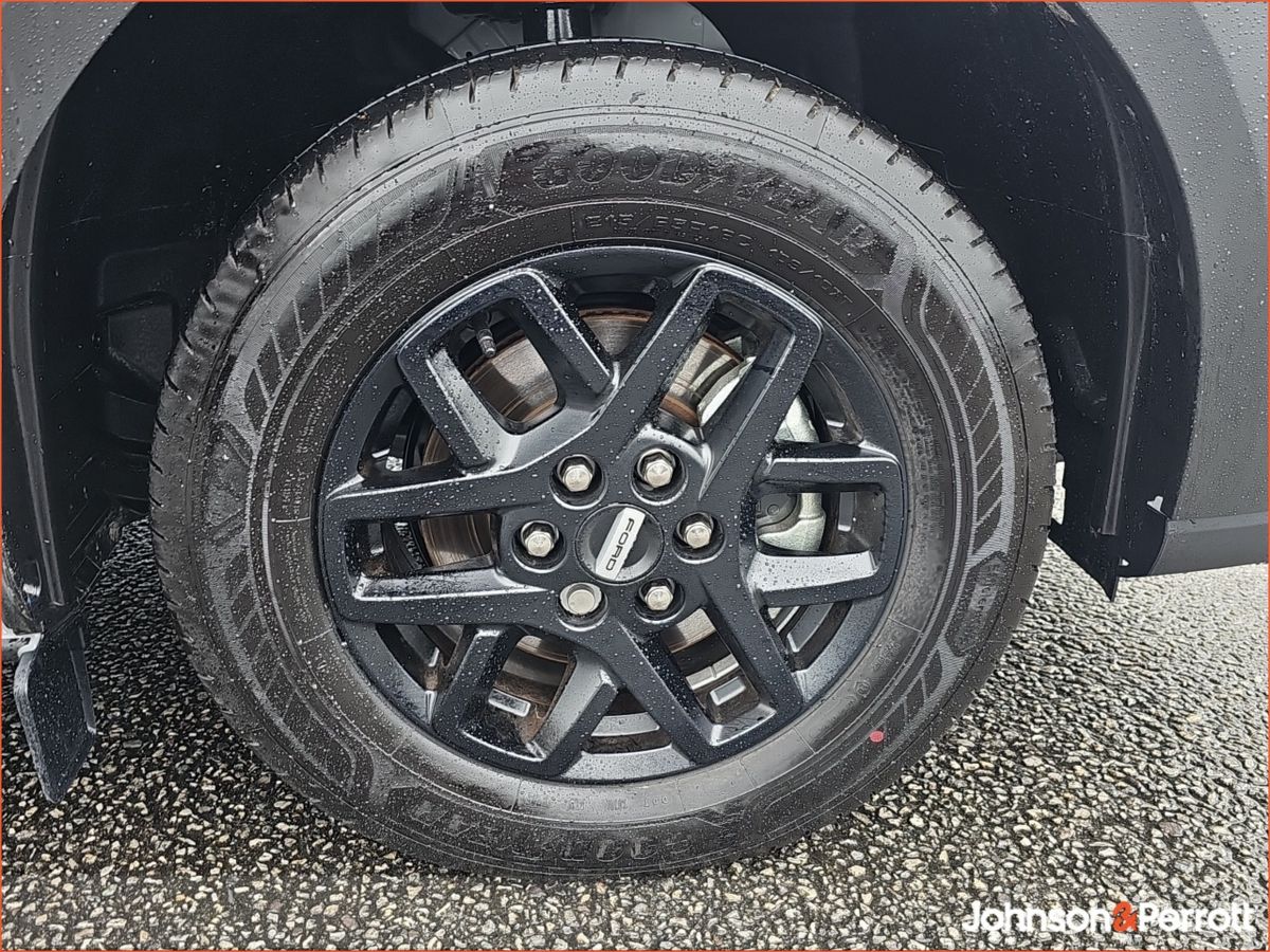 Ford Transit Custom Trail Medium Wheelbase