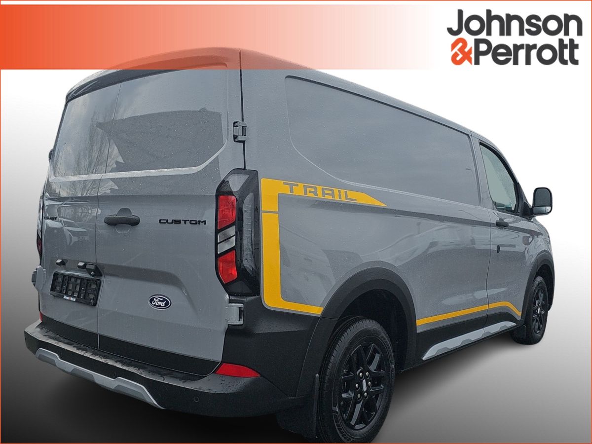 Ford Transit Custom Trail Medium Wheelbase