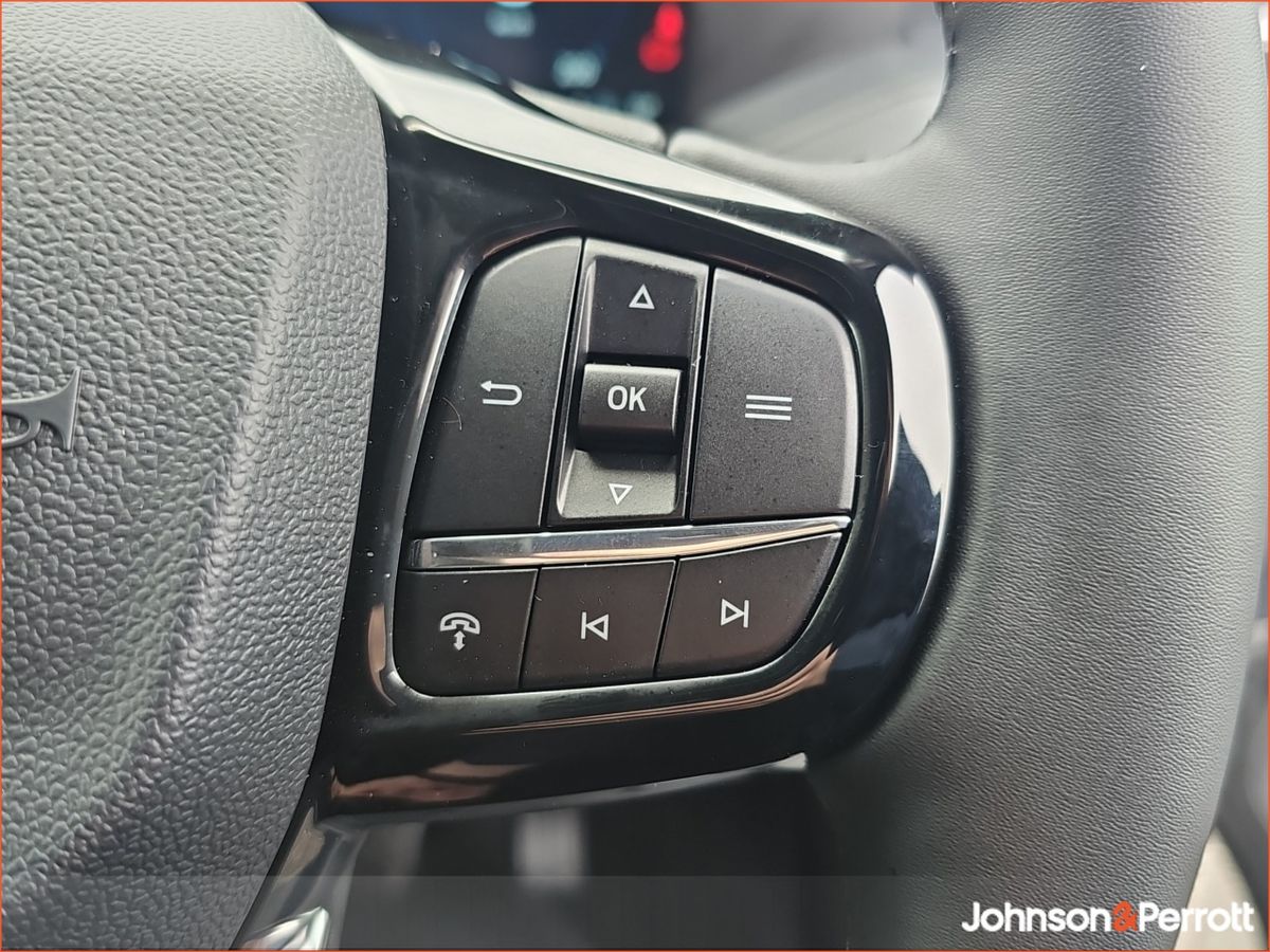 Ford Transit Custom Trail Medium Wheelbase