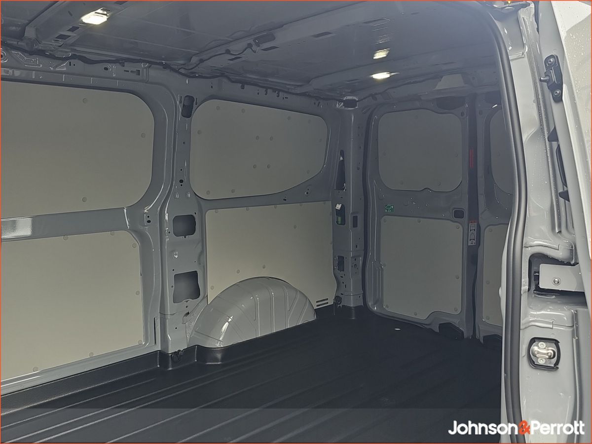 Ford Transit Custom Trail Medium Wheelbase