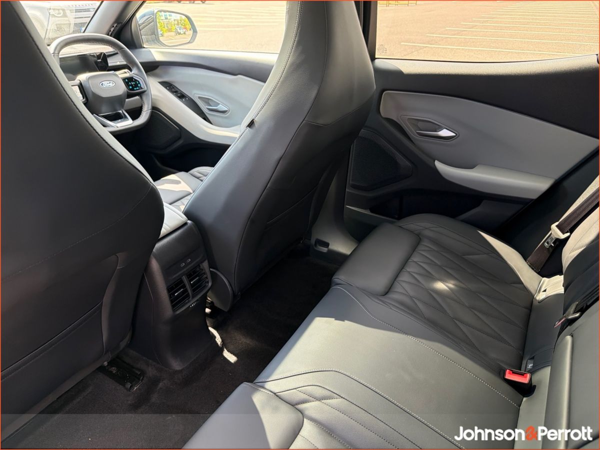 Ford Explorer Premium 77kWh Extended Range RWD