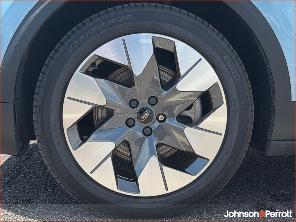 Ford Explorer Premium 77kWh Extended Range RWD
