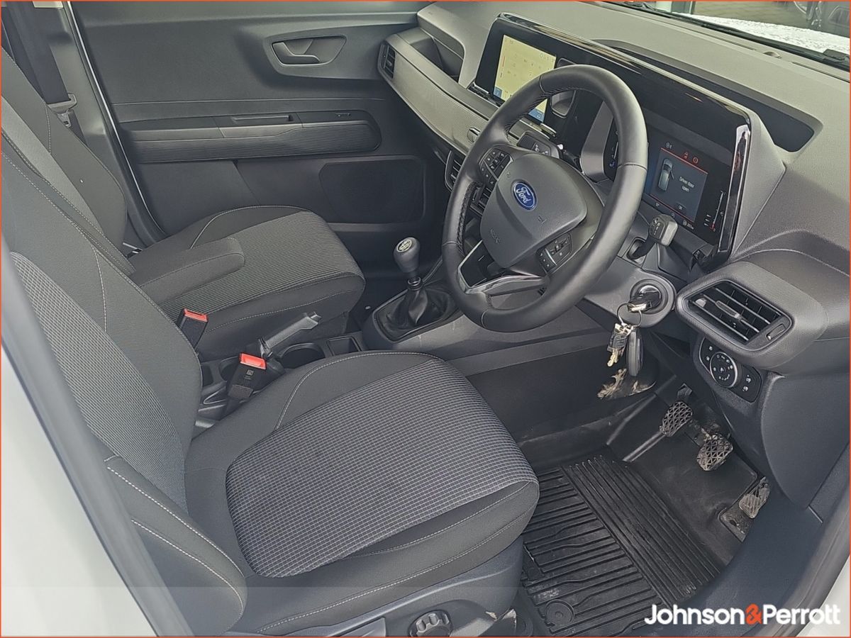Ford Transit Courier Trend - DEMO