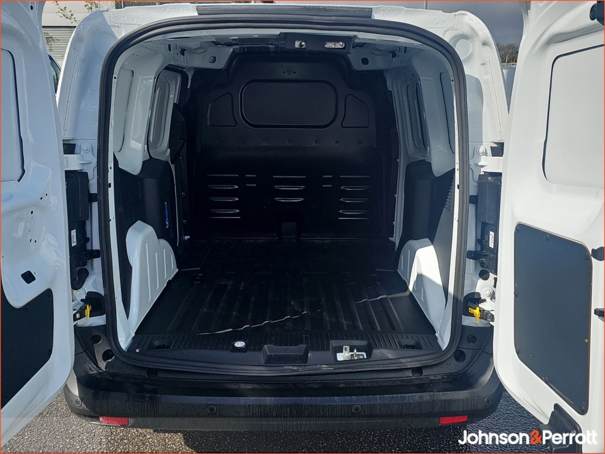Ford Transit Courier Trend - DEMO