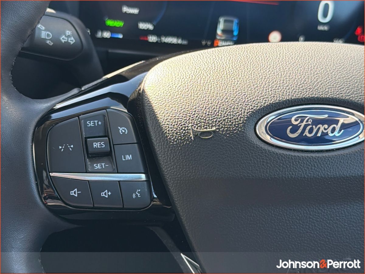 Ford Kuga 2.5 Duratec 225PS PHEV Titanium Auto