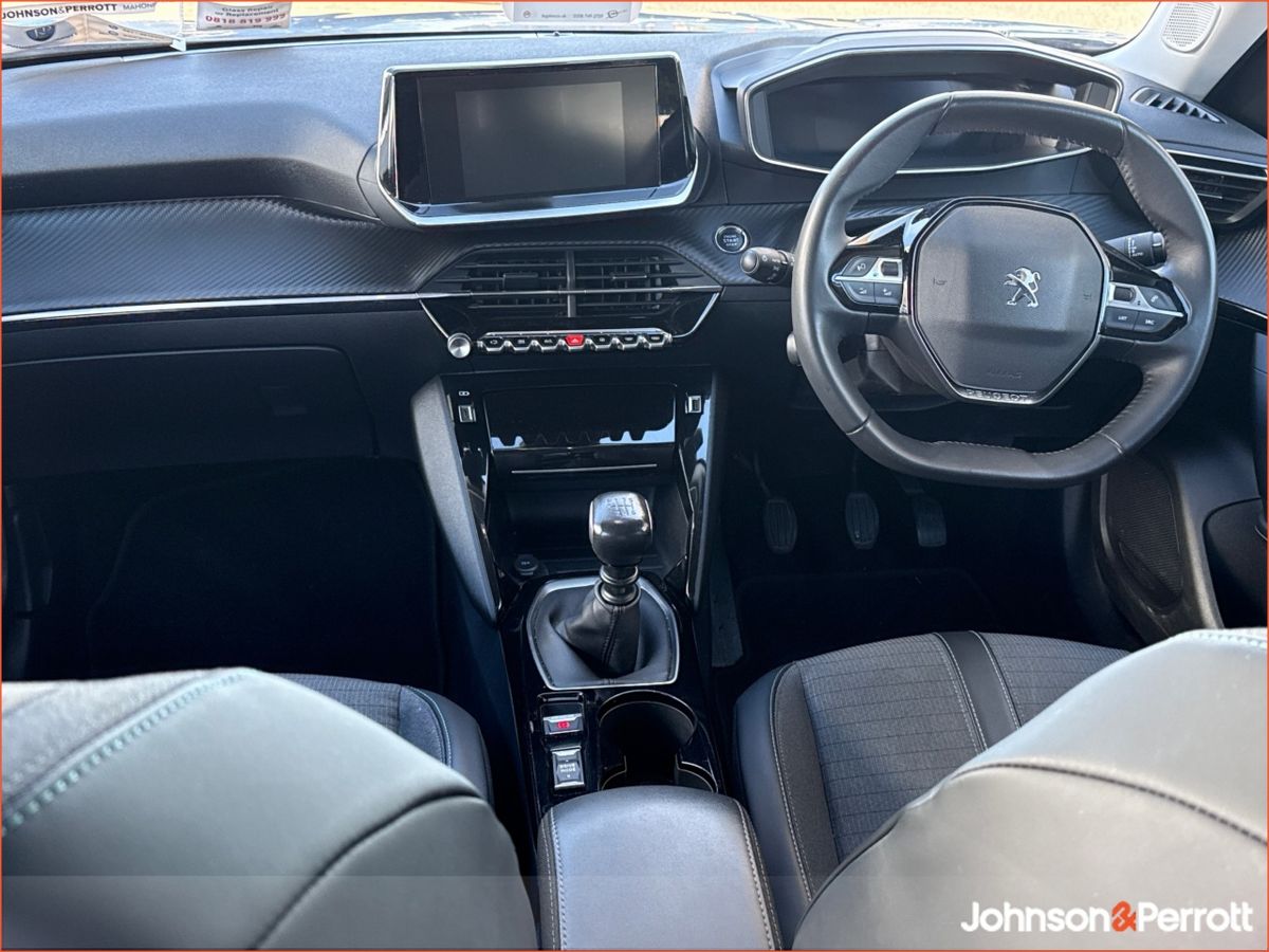 Peugeot 2008 1.2 Puretech 100bhp Allure