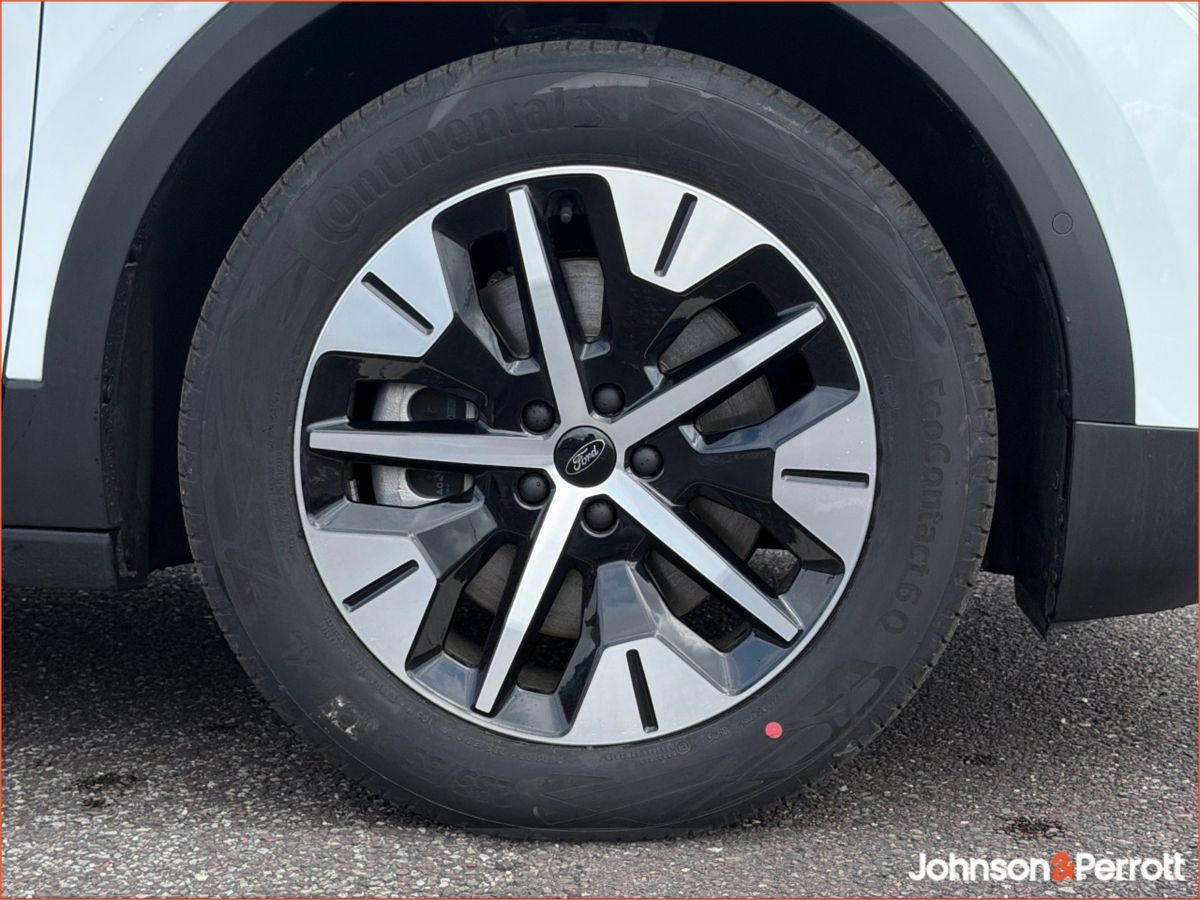 Ford Explorer Select 77kwh Commercial