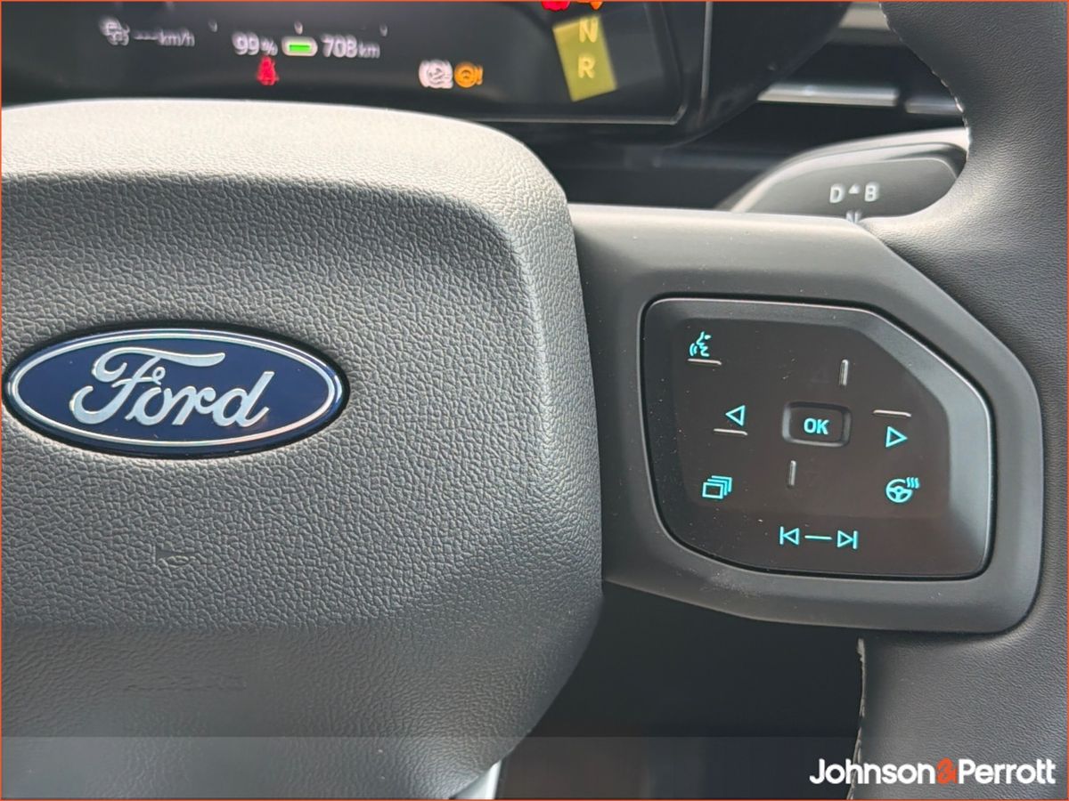 Ford Explorer Select 77kwh Commercial
