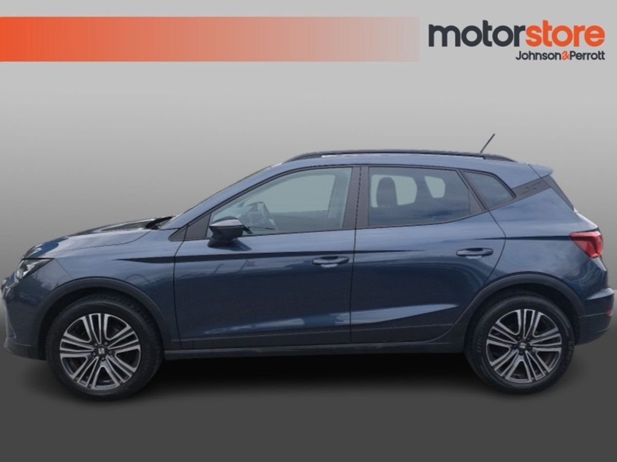 SEAT Arona SE+ 1.0TSI Manual I LOW MILEAGE